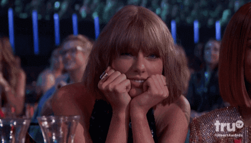 Resultado de imagen de gif emocion taylor swift